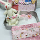 🔥 ¡El regalo de Pascua más bonito! 🎁 Adorables conejitos en una caja de lata – Mamá coneja y bebé conejo 🐰